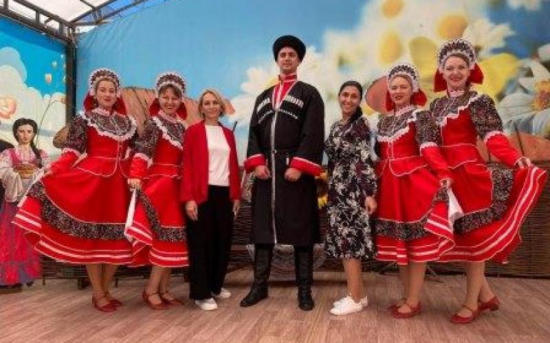 Лейся песня казачья